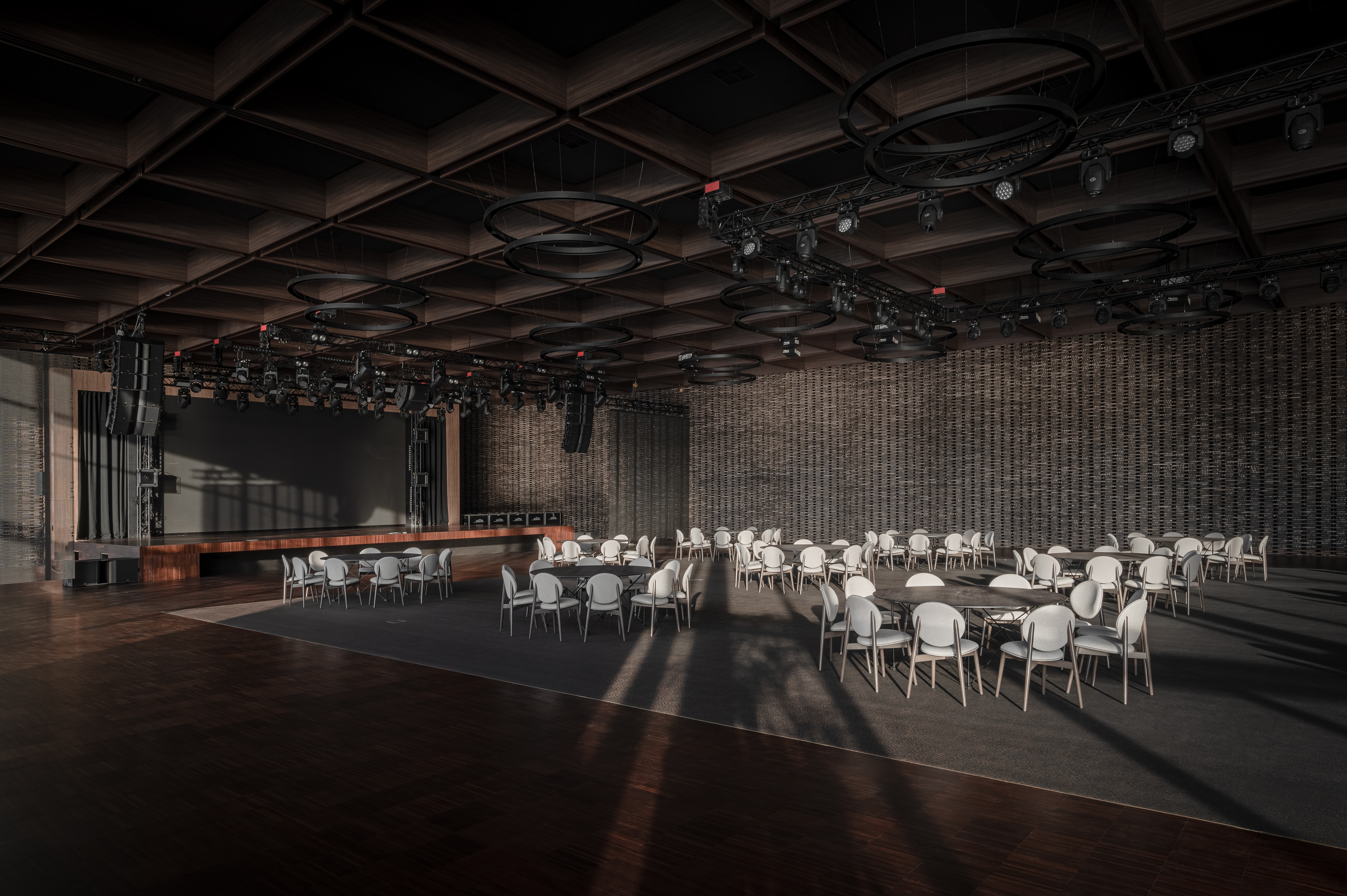 艾米丽度假村活动大厅丨乌克兰利沃夫-23