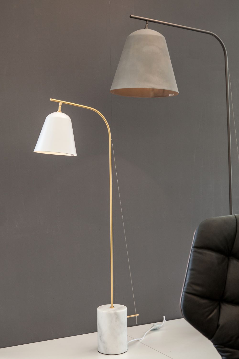 Modern Floor Lamps That Turn Artificial Lighting Into A Form Of Art-23