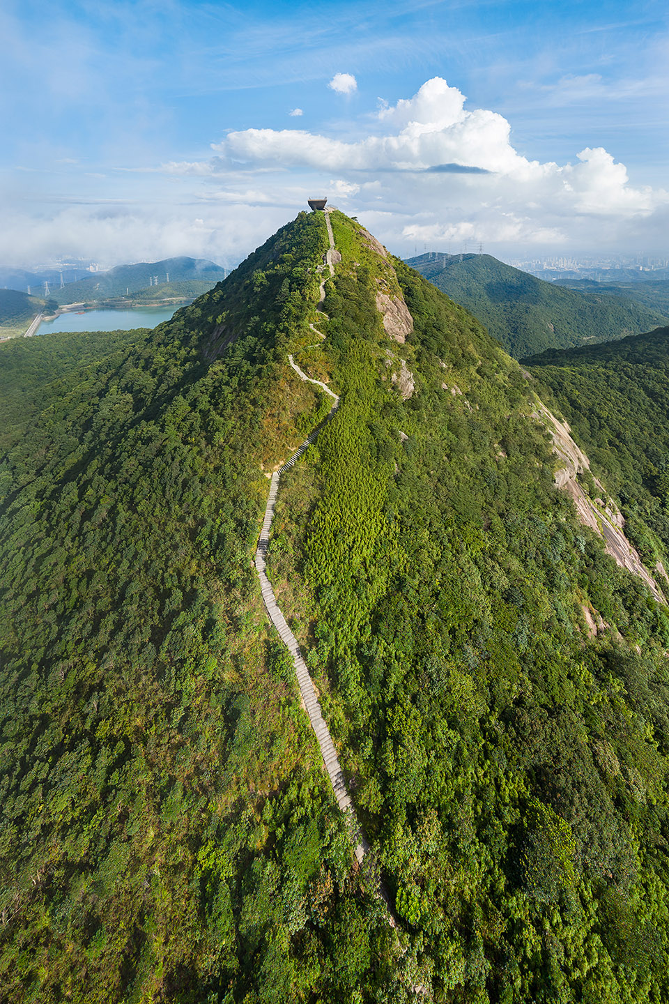 深圳梅沙尖城市看台丨中国深圳丨line+建筑事务所-11