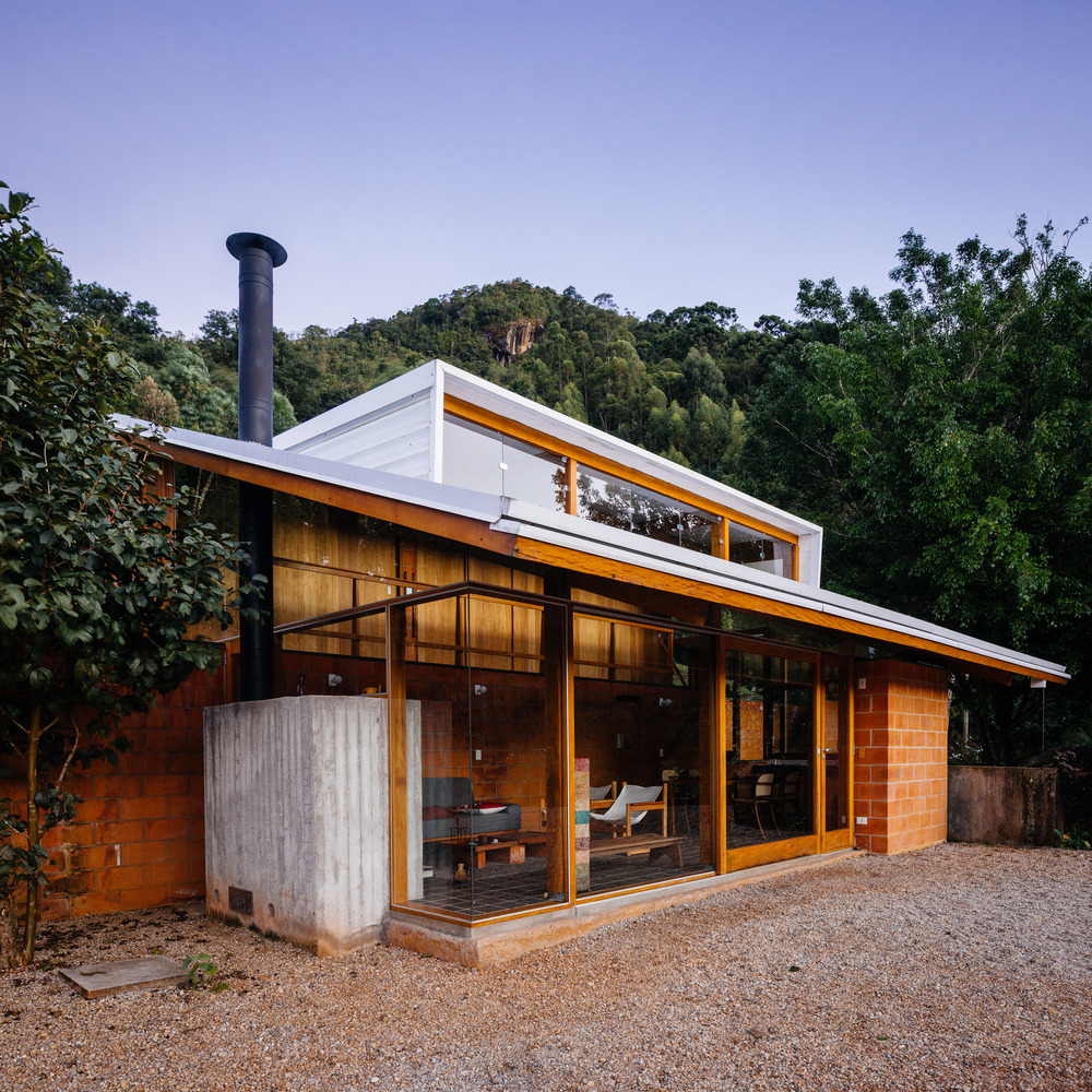 巴西半山坡住宅——自然与设计的完美融合-22