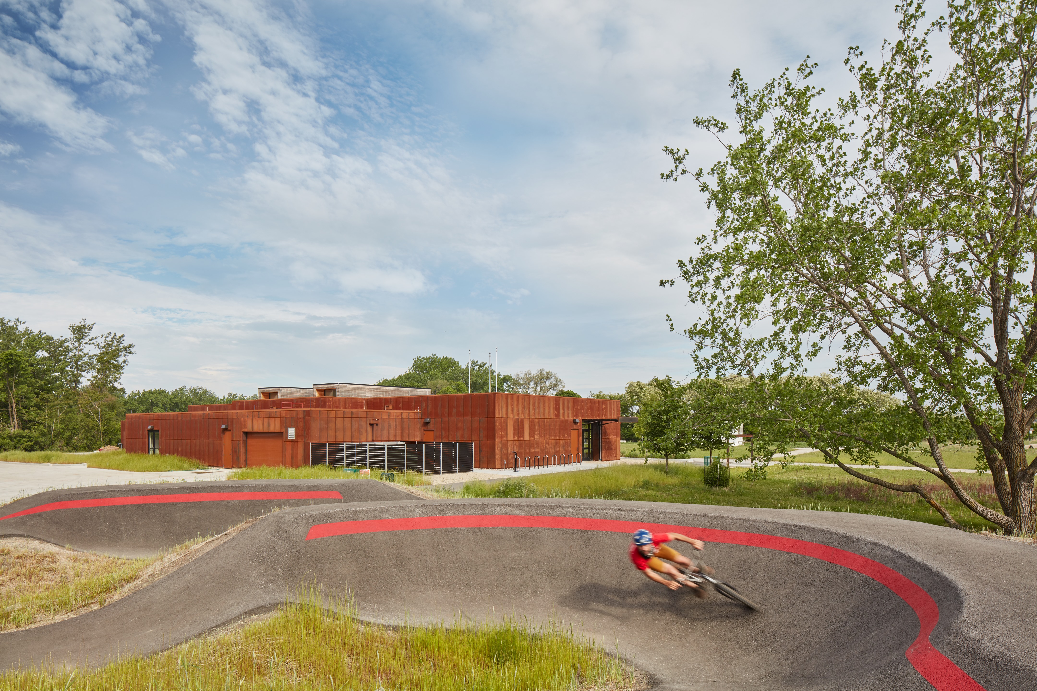 福特 Calumet 环境中心丨美国丨Valerio Dewalt Train-8