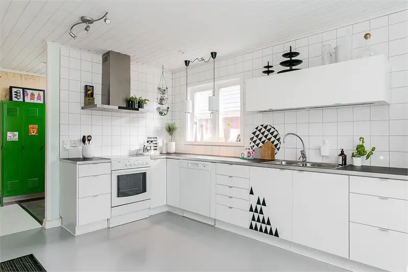 瑞典红屋 | 色彩的巧妙运用-10