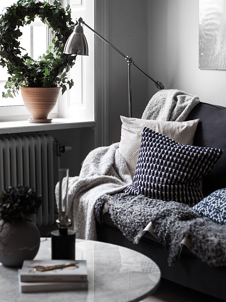 瑞典小公寓的层叠卧室设计-6