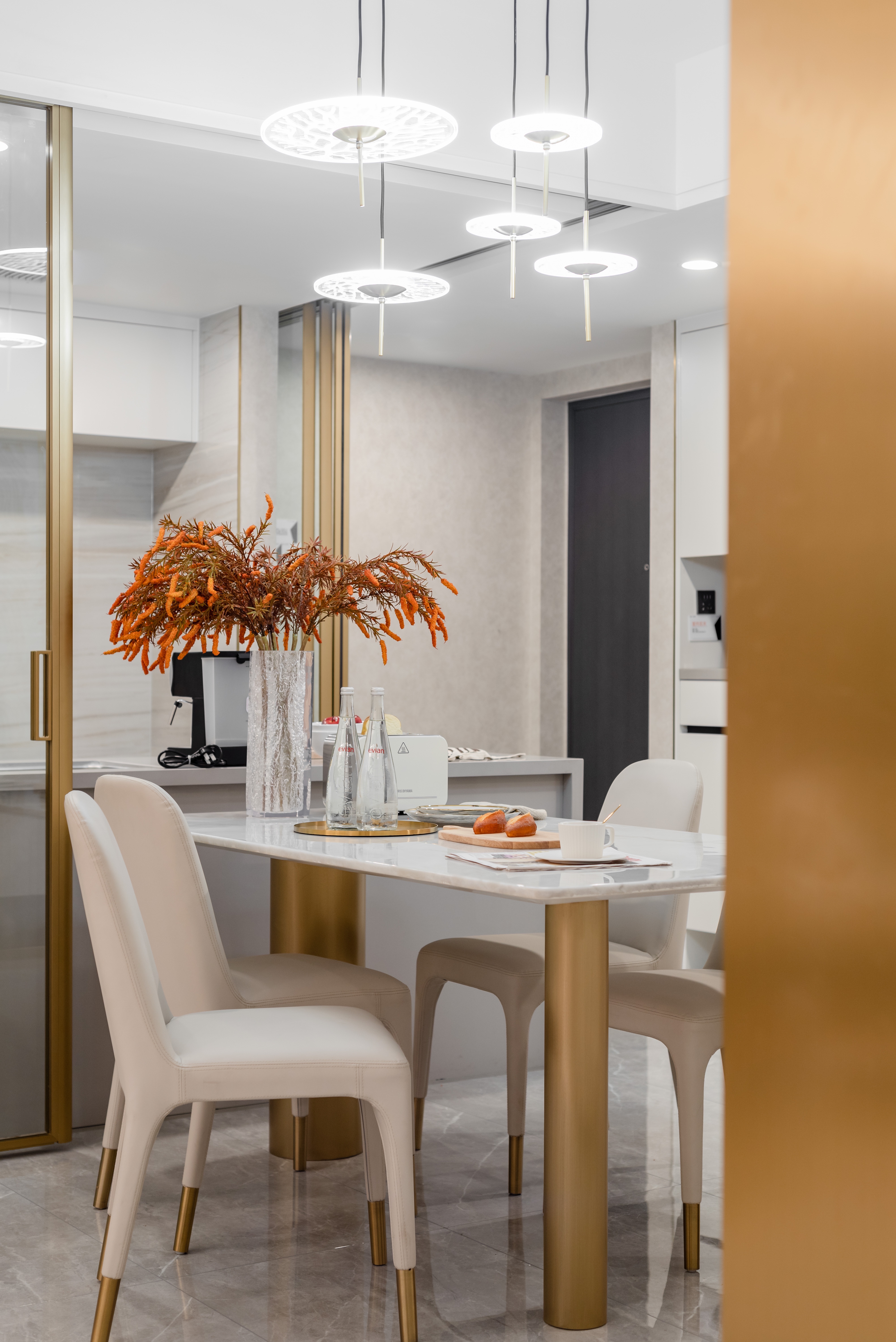 美纵设计｜融创昆明 人民路1979 样板间 2-9