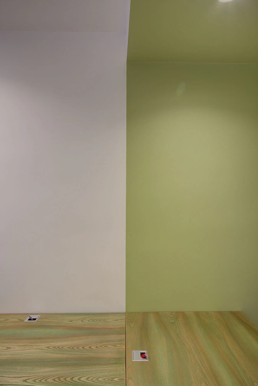 废弃建筑变身高效办公空间-24