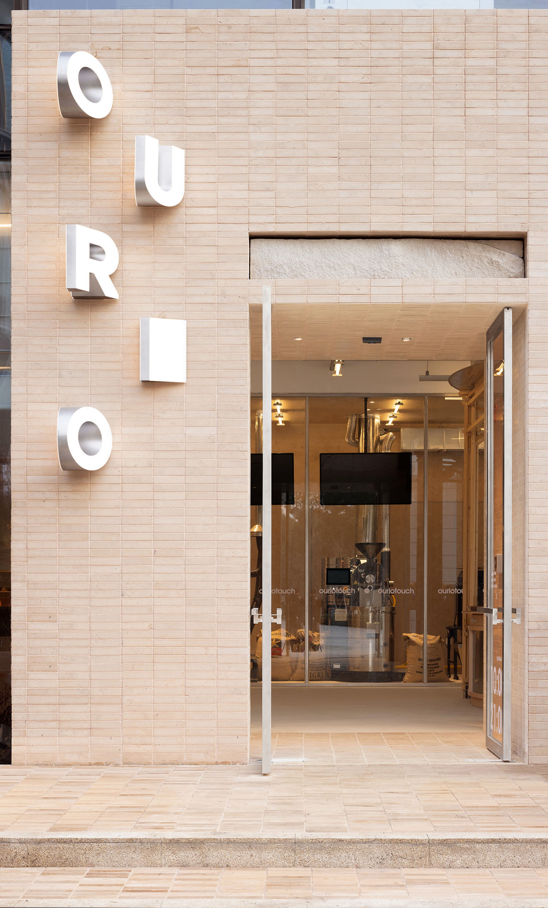 OURIO  噢哩触豆丨不或设计工作室-9