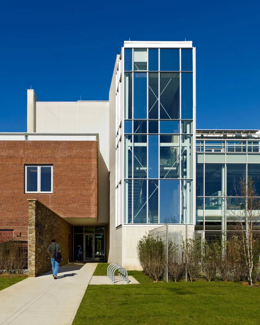 普莱因斯伯勒公共图书馆丨美国新泽西丨BKSK Architects-11