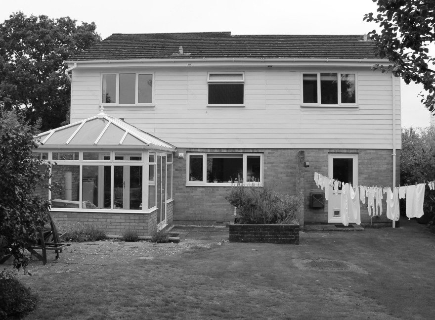 英国温切斯特老宅的现代改造-25