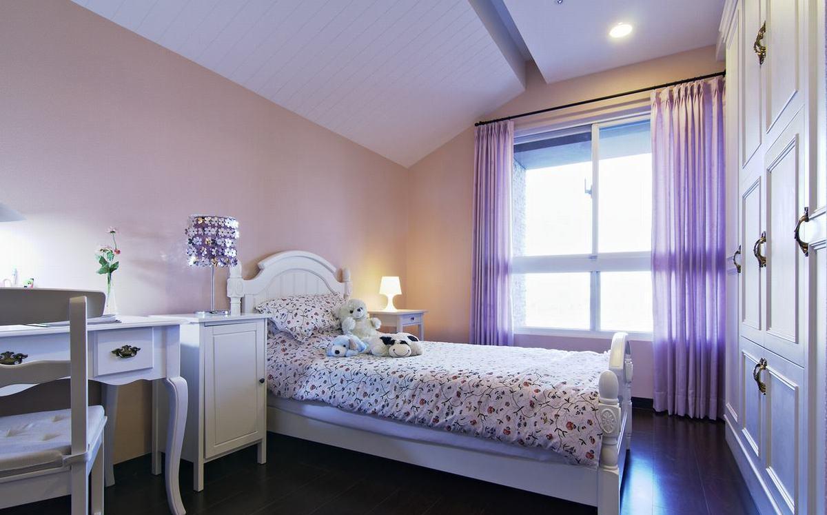 地中海风格度假屋,浪漫四柱床,斜屋顶木屋意象-16