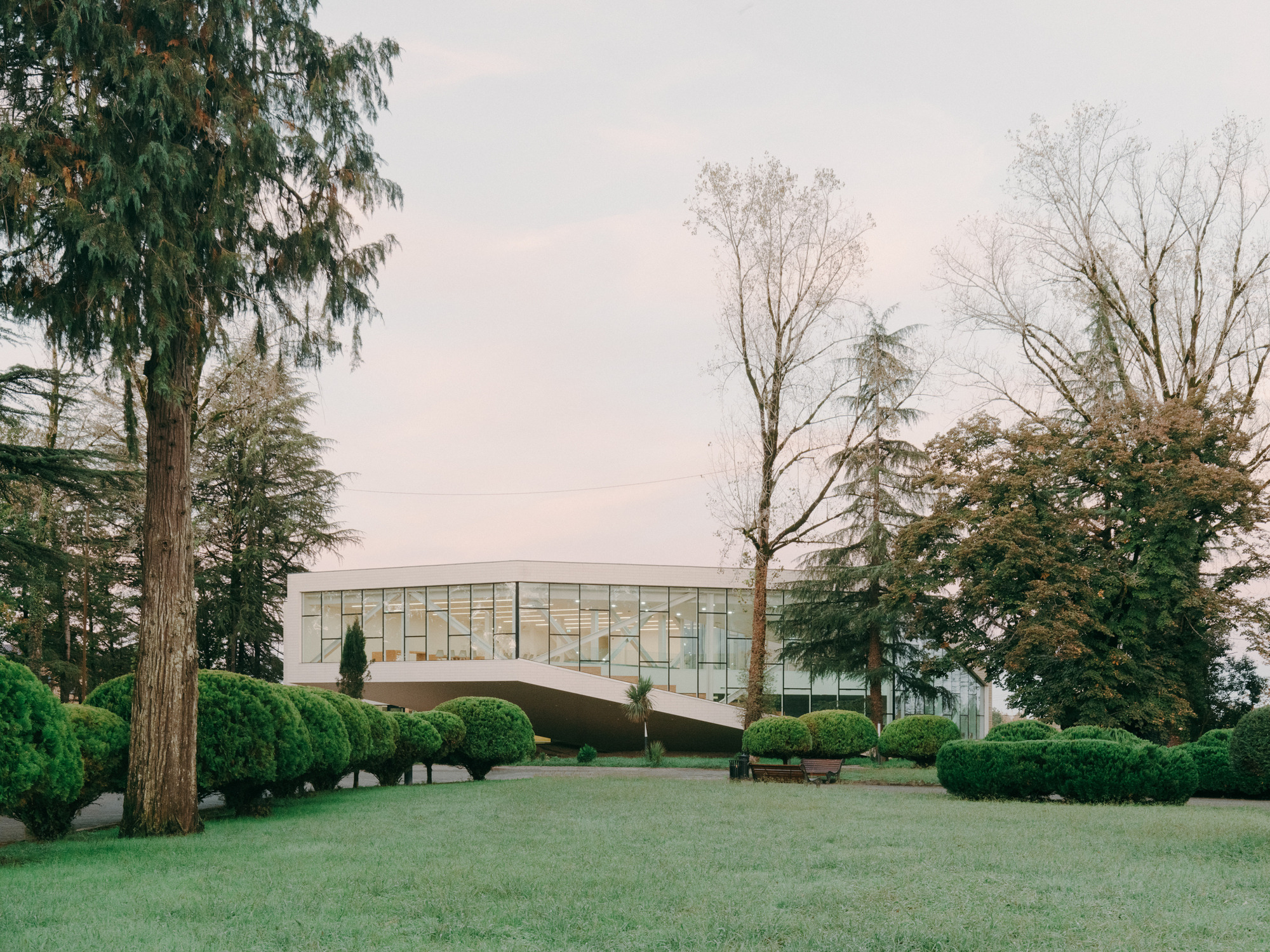 Zviad Gamsakhurdia Presidential Center / Tsanava + Maisuradze + T-architects-32
