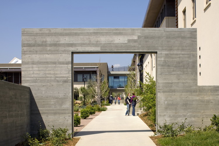 Pomona College Student Housing  Ehrlich Yanai Rhee Chaney Architects-9