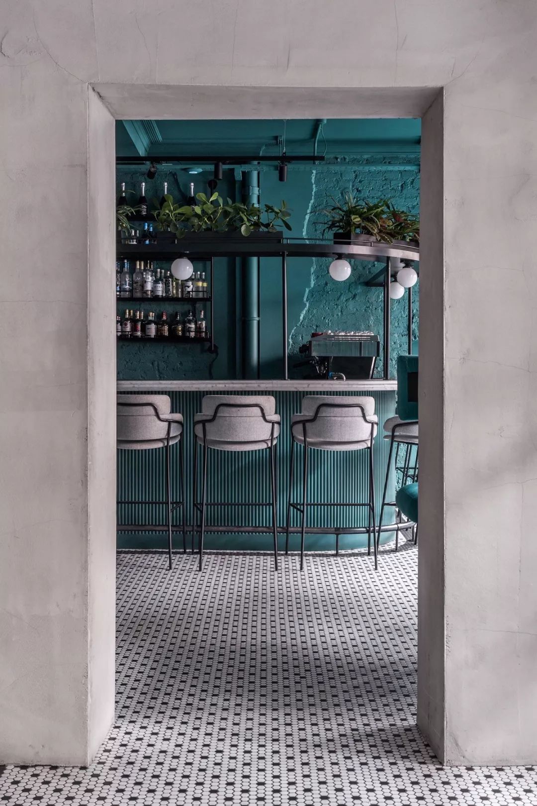 伦敦格林威治 Grind 餐厅 | 历史建筑中的现代粉色梦幻空间-8