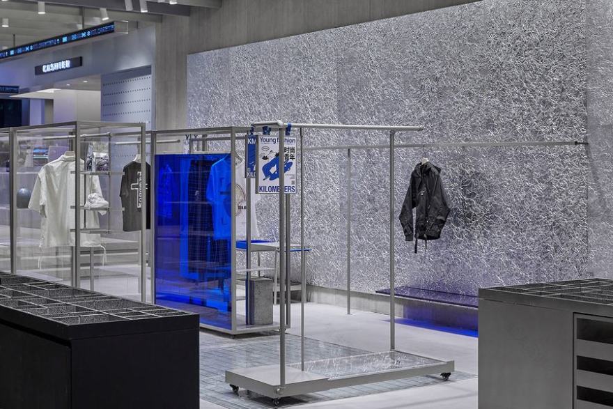 KILO METERS旗舰店, 购买体验和空间美学的融合 - 米尚丽零售设计网 MISUNLY- 美好品牌店铺空间发现者-8