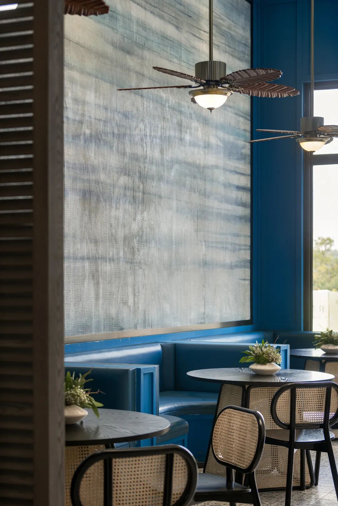 昆明麓湖国际社区餐厅&昆明天籁郡傲翠样板间丨中国昆明丨如聿空间设计-17