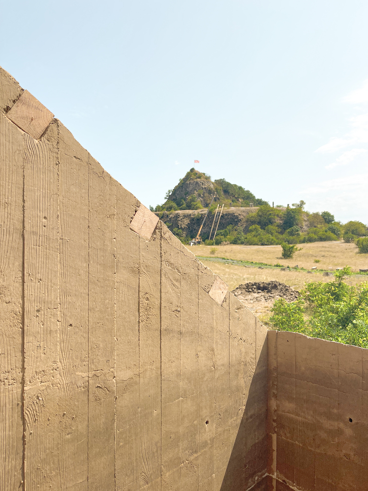 半座房屋亭阁 · 循环经济的建筑实验丨匈牙利-18