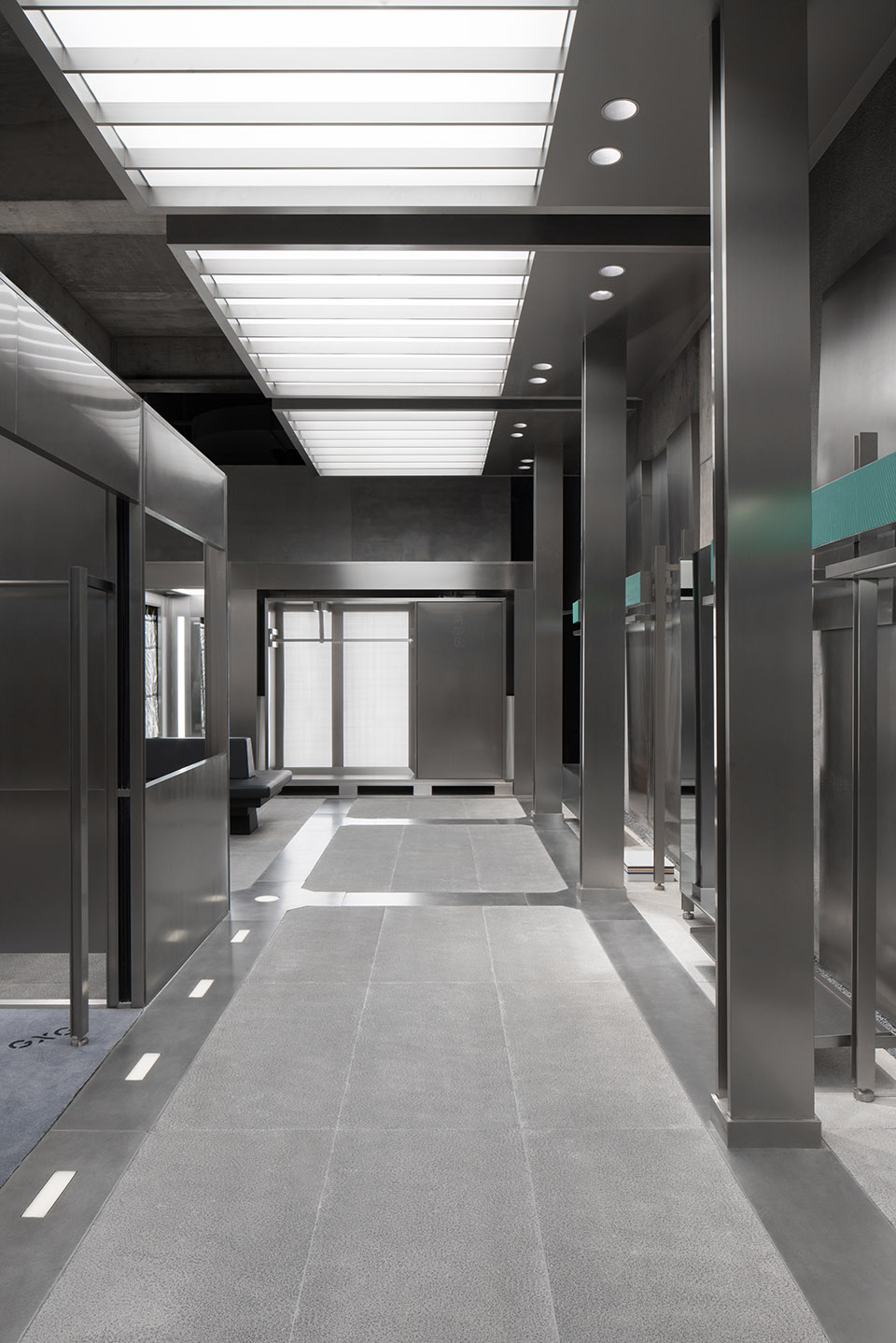 武汉 GXG 旗舰店,枢纽设计引领时尚潮流-38