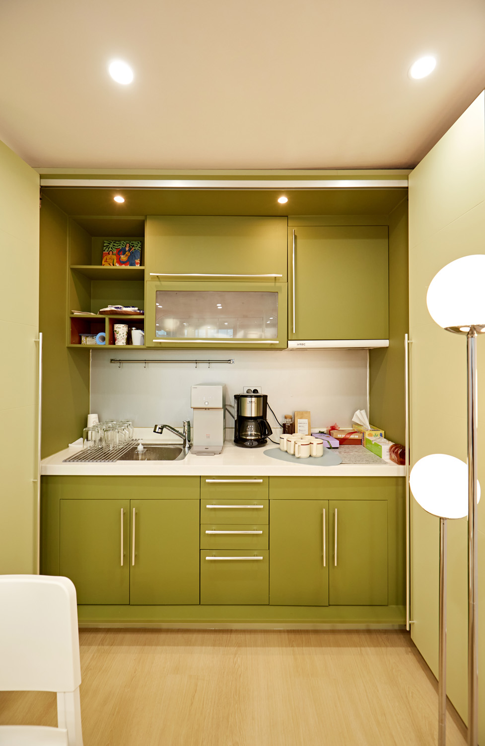 宁静温馨的 12 平米冥想中心设计-14