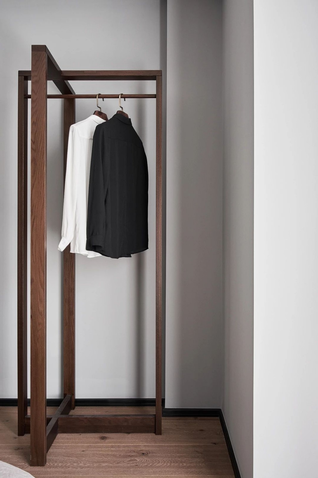 力设计 新作丨手办一面墙 江边一套房-18