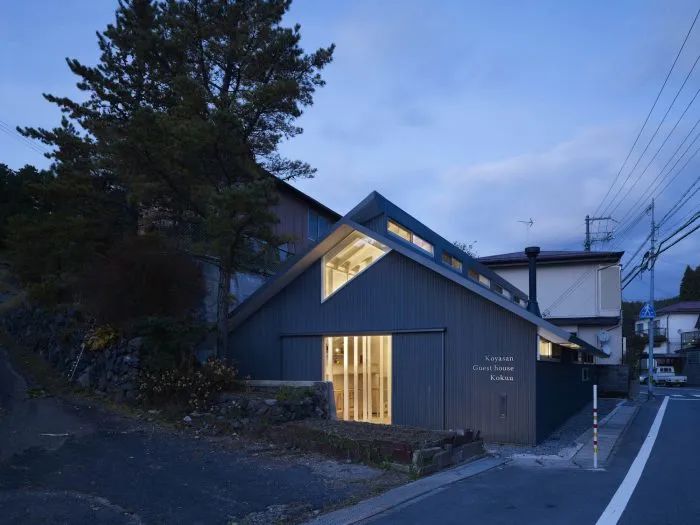 Koyasan 胶囊旅馆丨日本丨Alphaville Architects-54