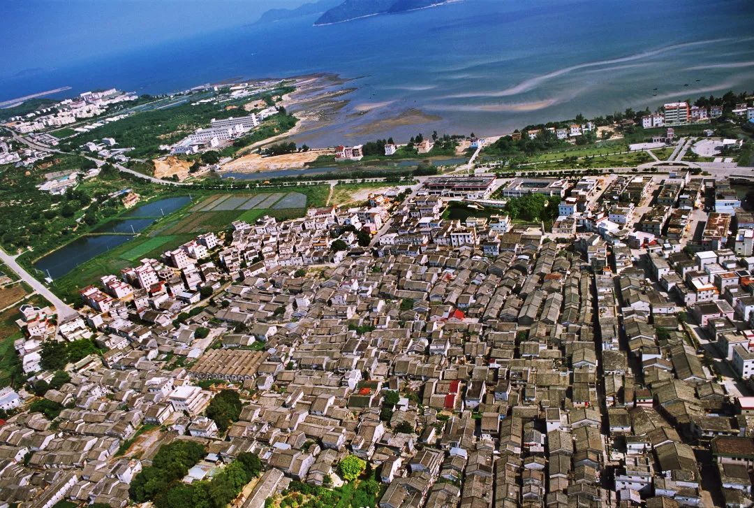 一座堪比美学馆的书店，深圳首家方所落户大鹏！-31