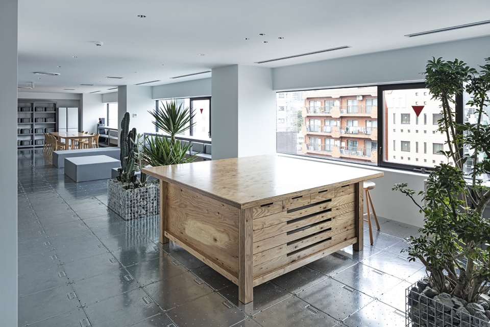 Rhizomatiks 中目黑办公室 | 绿意盎然,灵活多变的创意空间-23