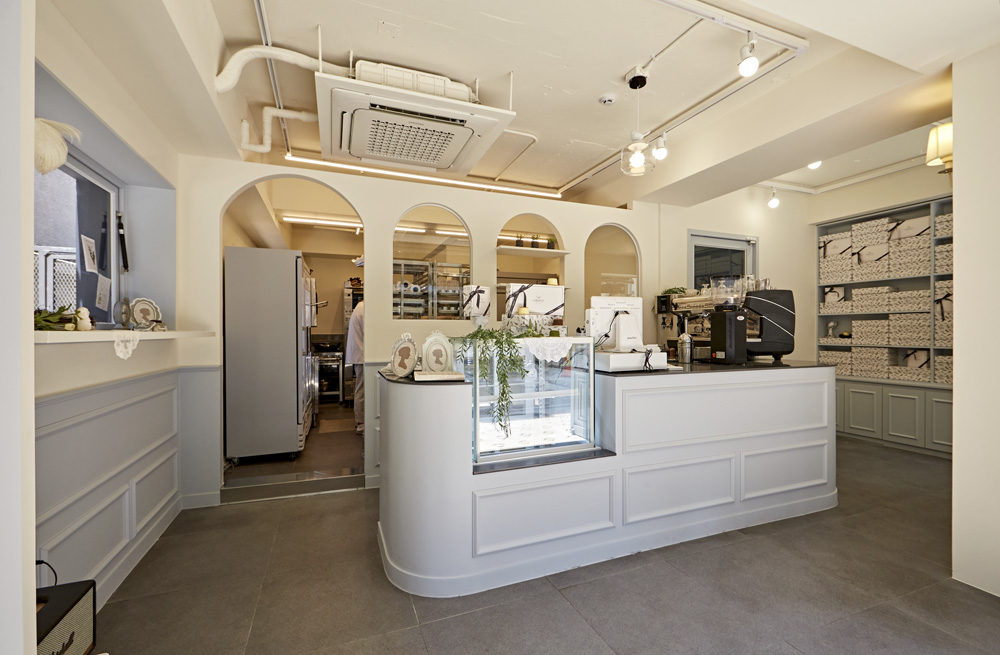 17 平米甜品咖啡厅的精致设计-4