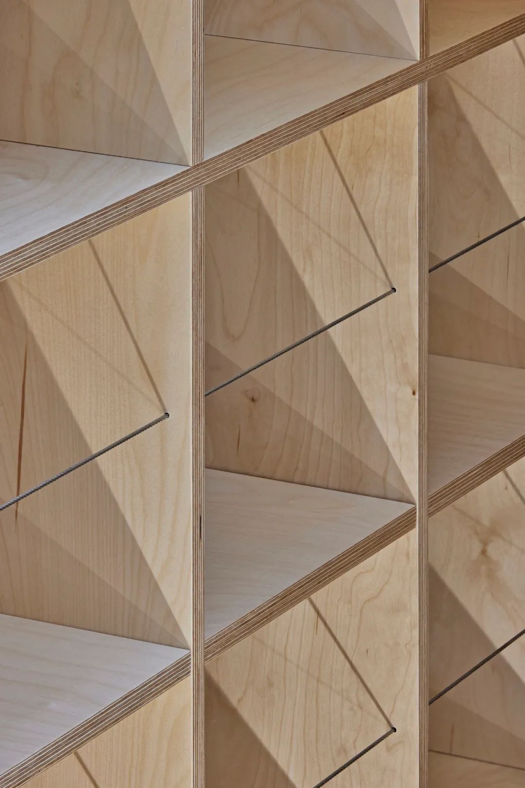 奢华中转站 · 重塑空间与客户价值的现代零售店-60