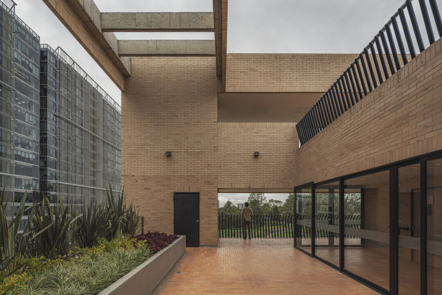 El Camino: Housing Complex for Older Adults and Formerly Unhoused People / FP Arquitectura-26