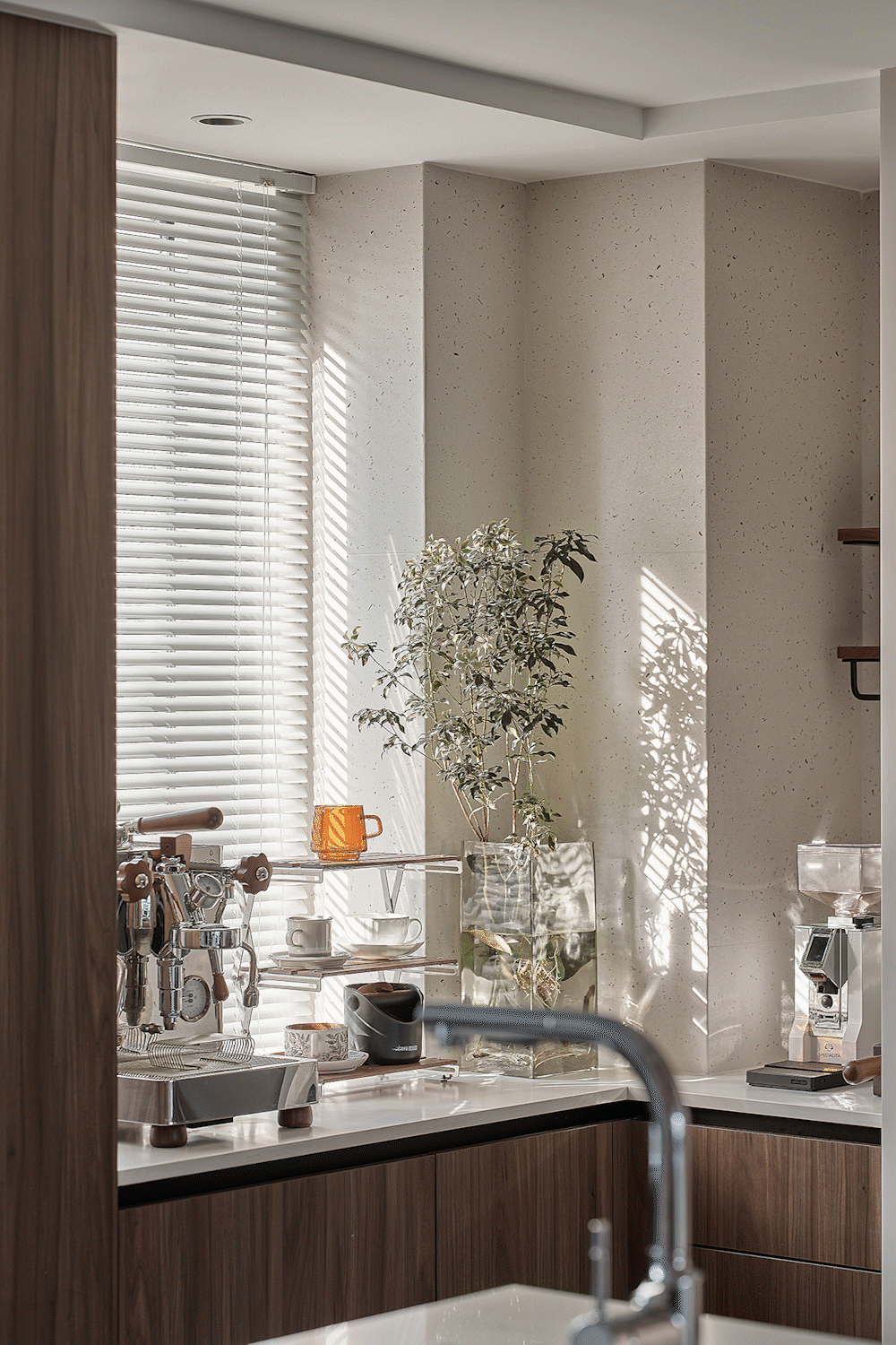 180㎡现代简约上跃, 敞开式设计的随性而居 | 与上设计-0