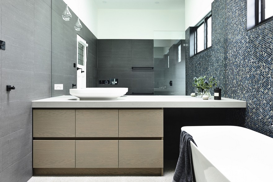 St Kilda West Residence: Modern Addition to a Heritage Home-27