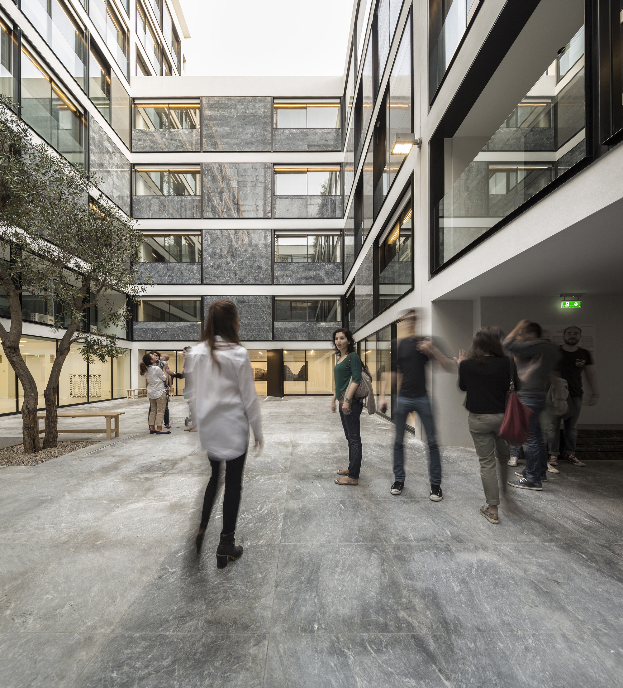 希腊 ATI 办公楼改建公寓楼-23