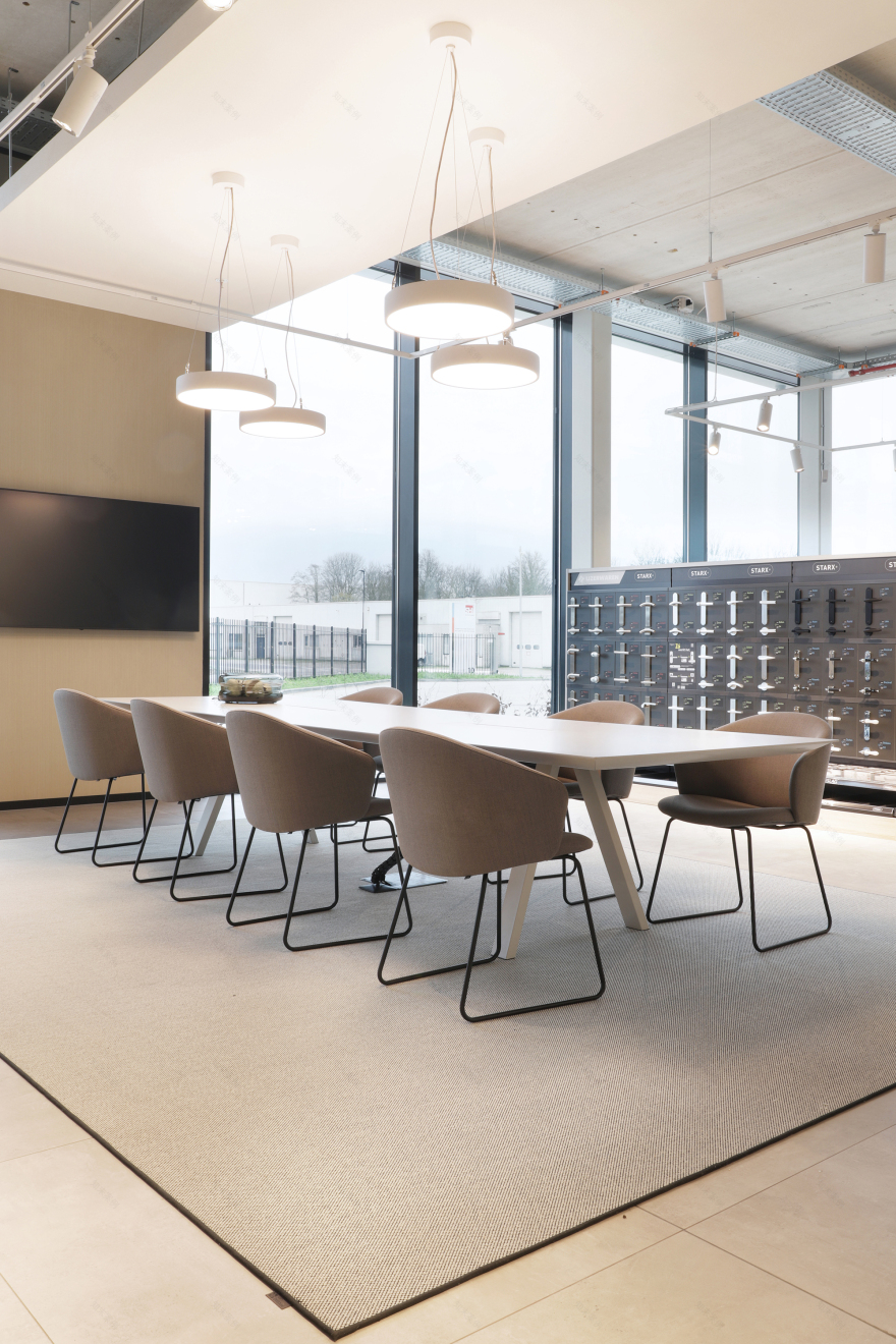 Shi Office, Asten (NL) | Architectural lighting projects | Modular L.I. | Modular Lighting Instruments: Architectural Lighting-4