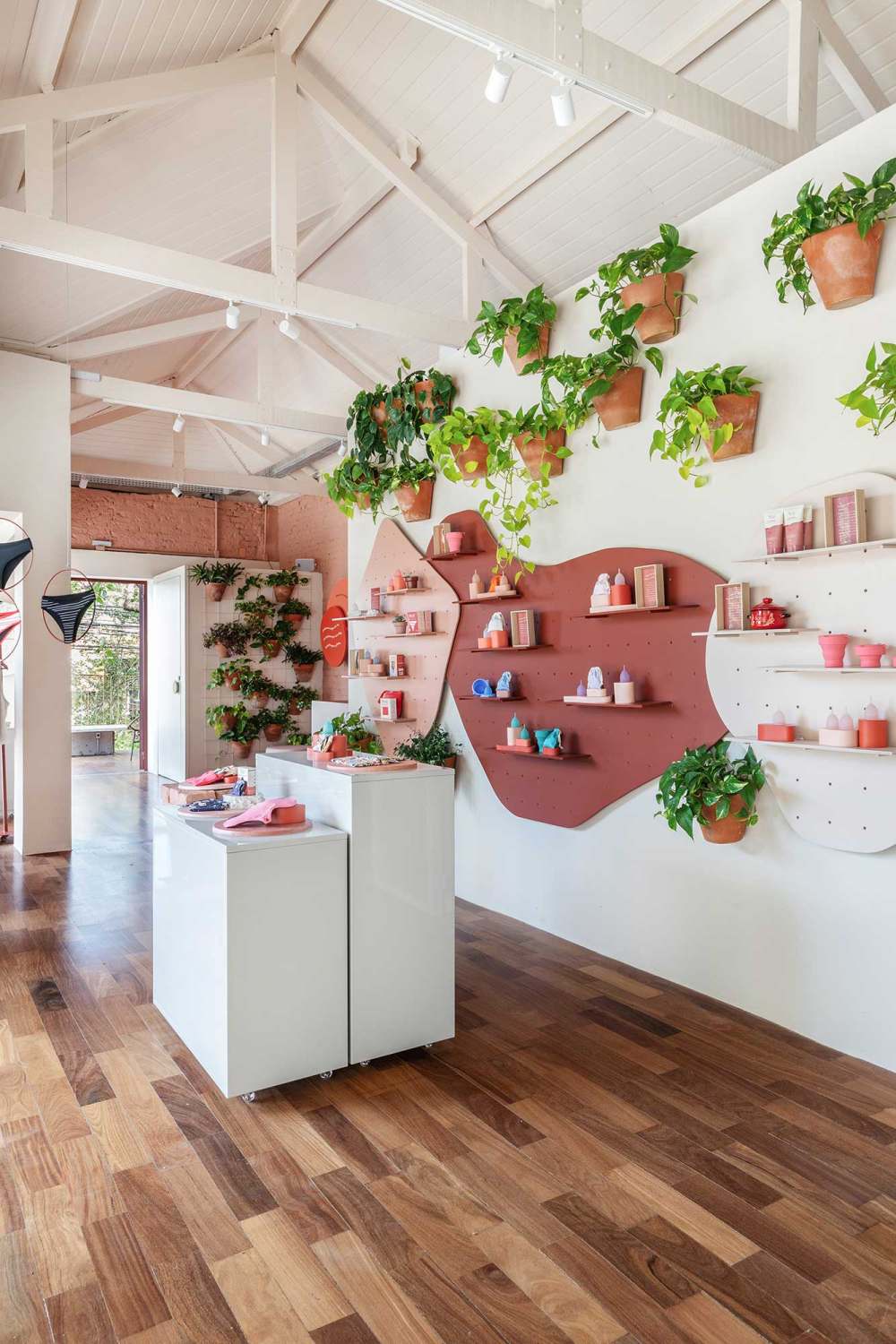 巴西 Vila Madalena 素食餐厅丨Maura Mello,CASACOR-11