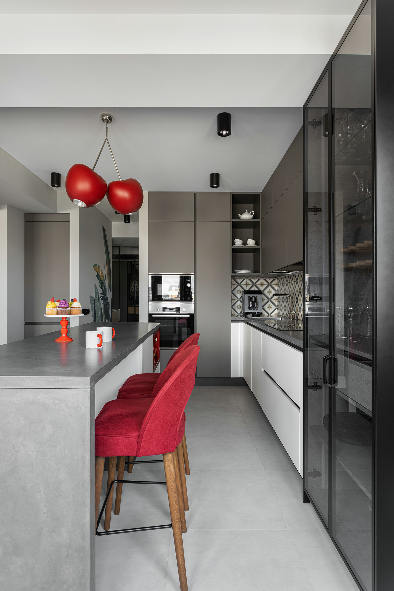 俄罗斯多彩色系公寓设计-8