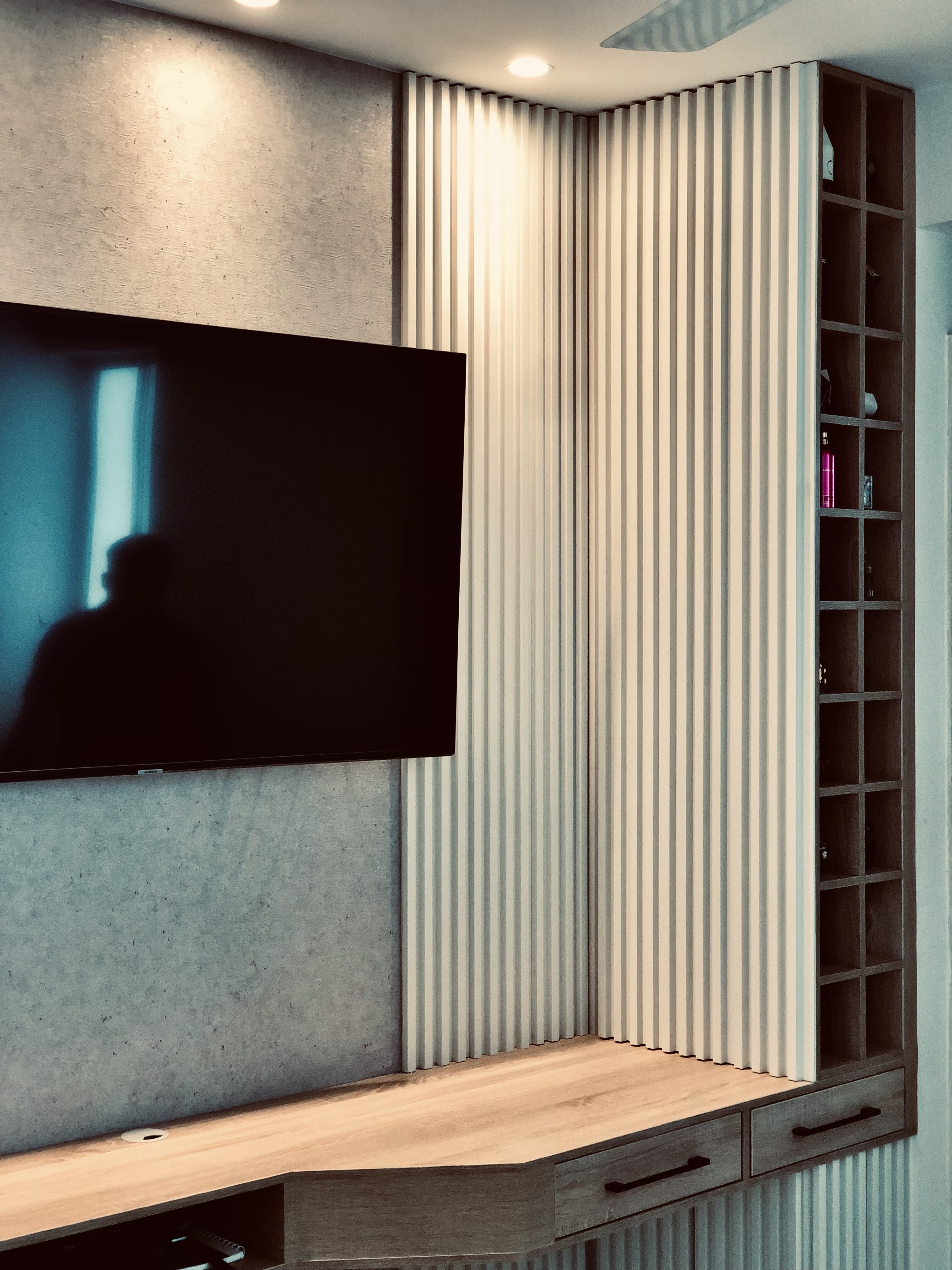 Palma nova / TV wall-6