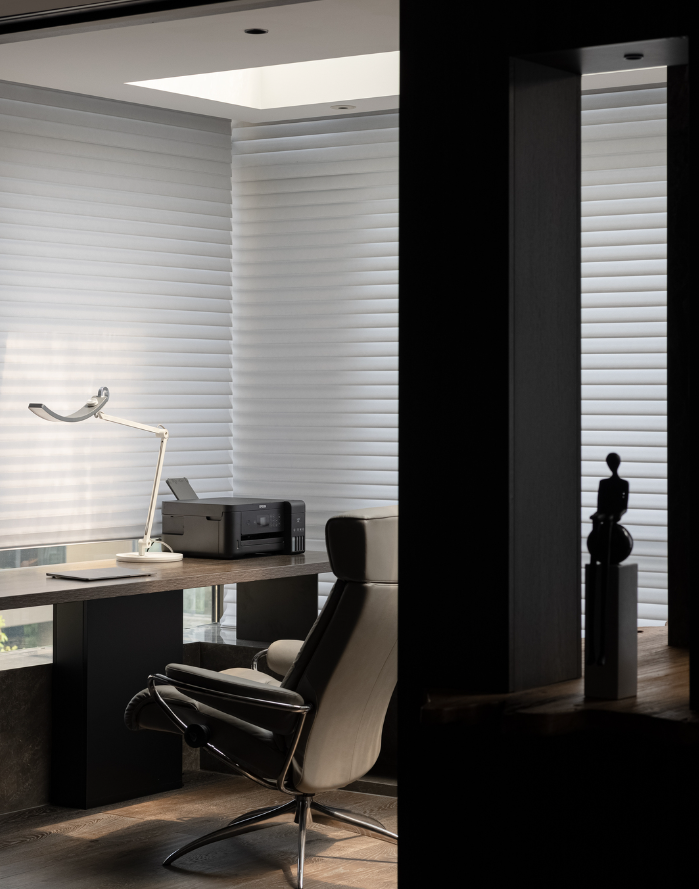 御湖蓝湾 170 平意式极简家居设计-38