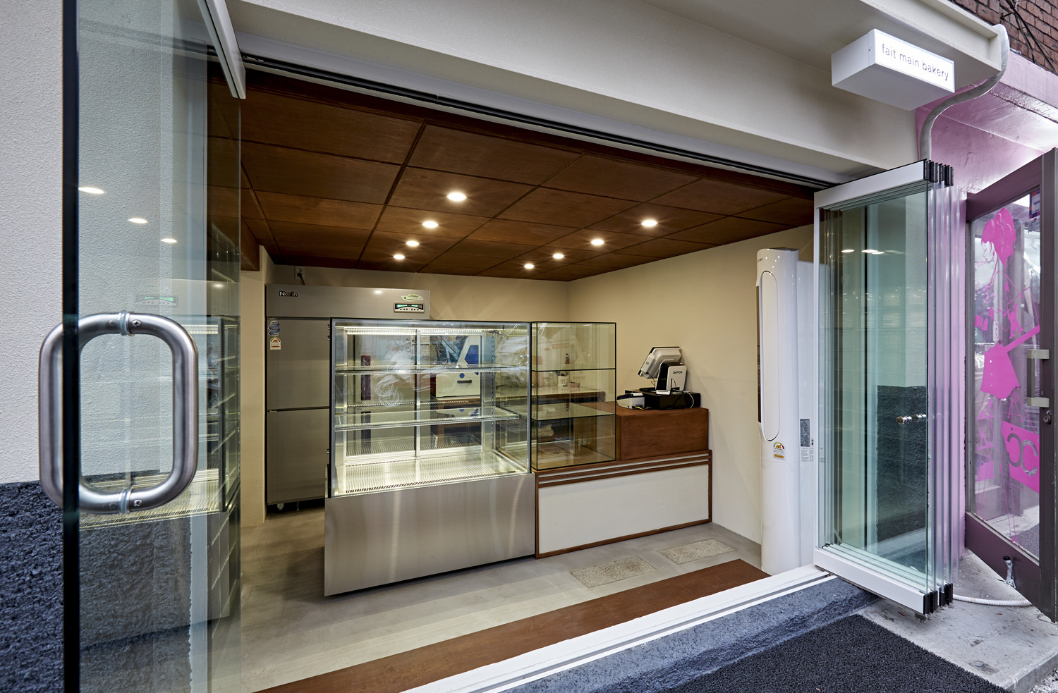 10 坪现代甜品店，打造网红打卡地-4