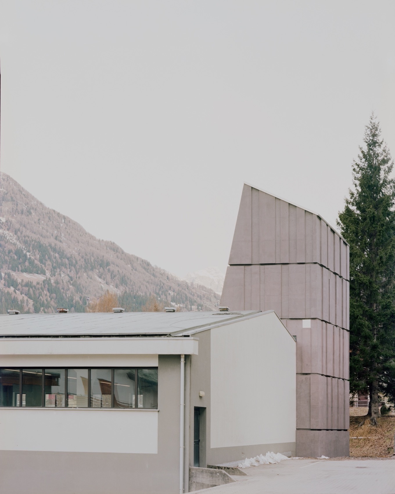 Splugap攀岩馆丨意大利-10