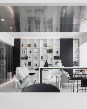 White Bo· Office 极简白领办公空间