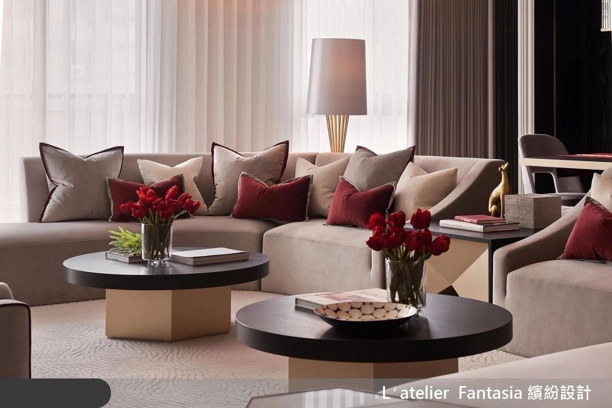 缤纷设计 | 梦幻宅邸+时髦红搭上优雅白-23