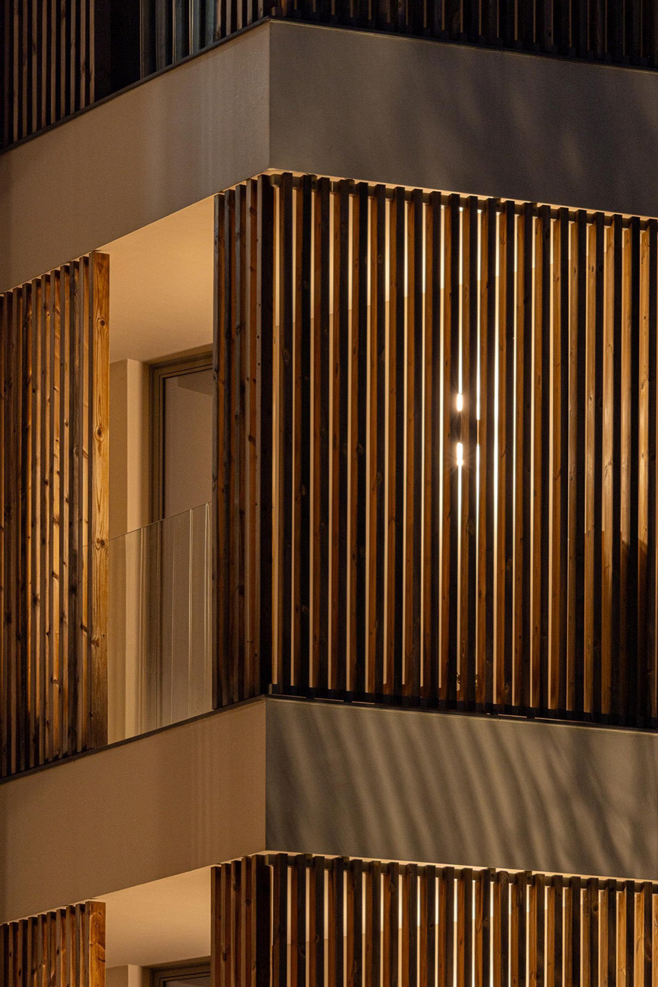 ERNESTO DO CANTO住宅区丨葡萄牙蓬塔德尔加达丨BOX arquitectos-100