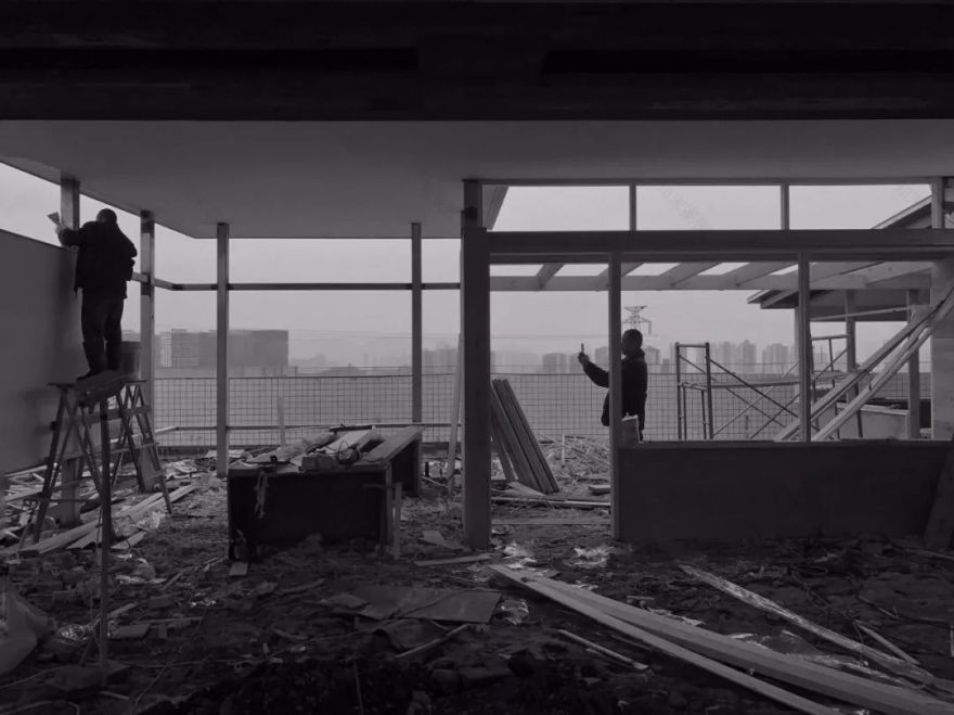 谢柯 | 自由生长的空间诗人-50