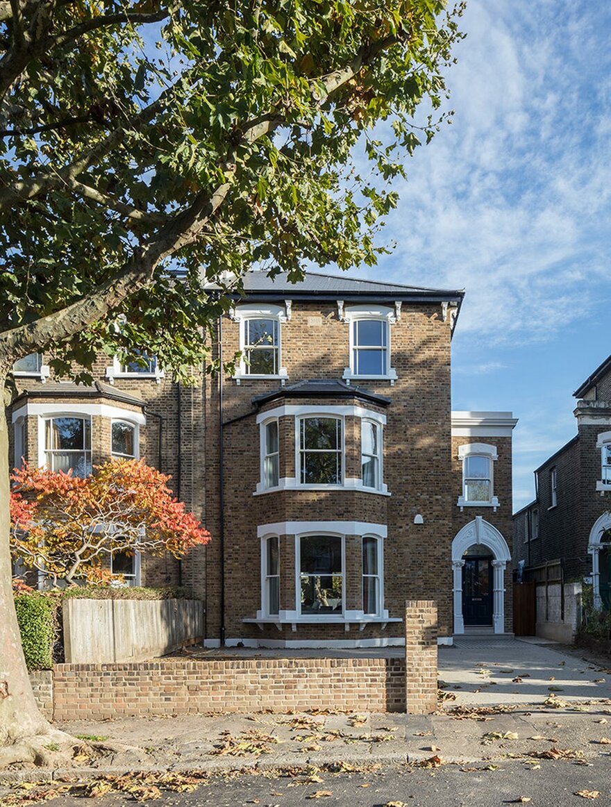 Breakspears House in South East London / Gruff Limited-32