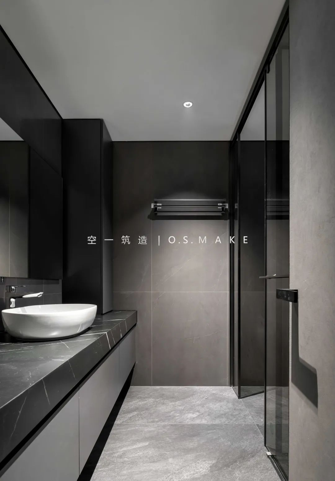 暗黑风独居空间 · 重庆融创壹号院的个性家居设计丨中国重庆丨空一筑造 | O.S.MAKE-64