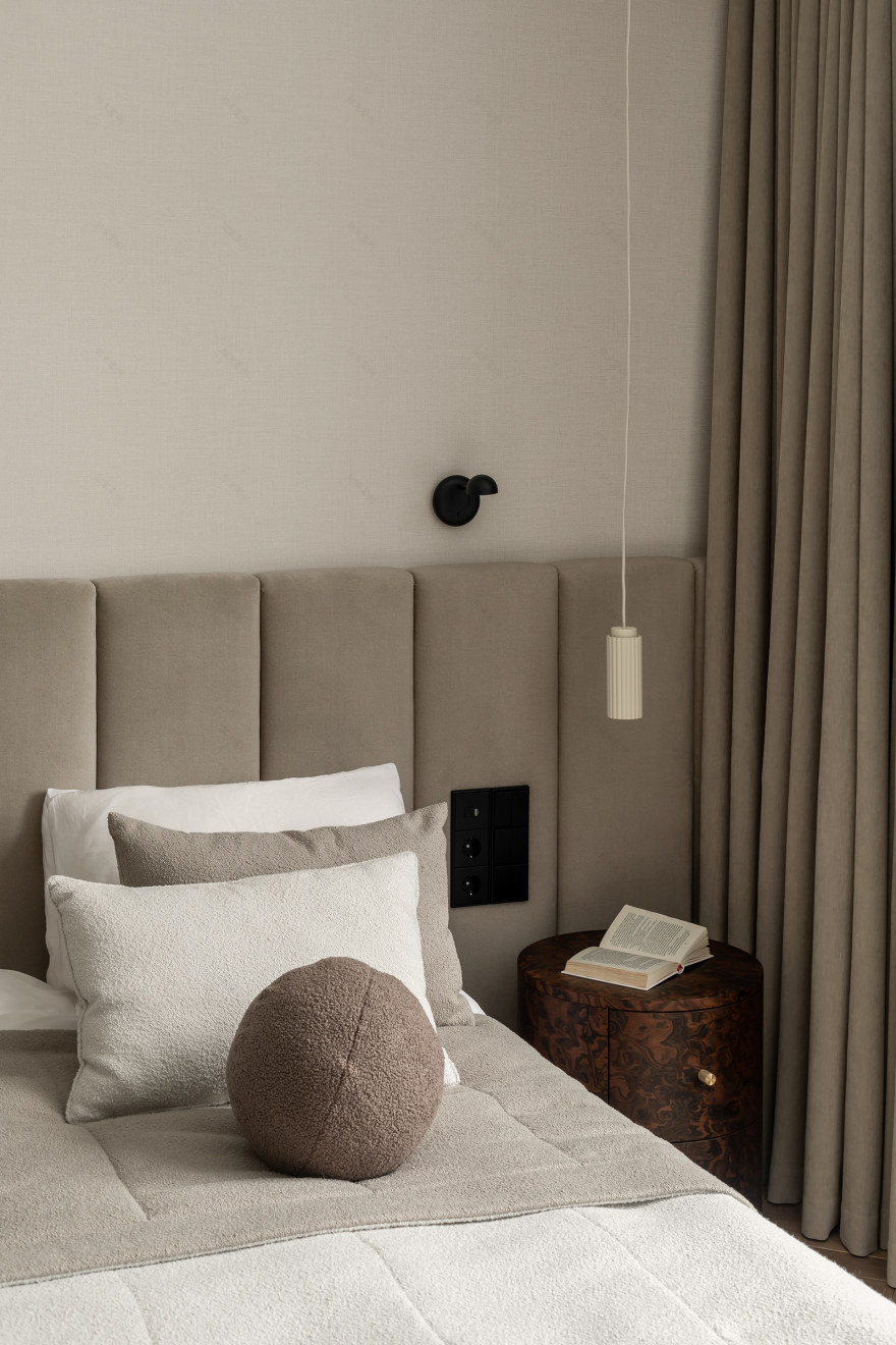 青山别墅(注:house常见可译为房子、住宅、别墅等,这里结合语境GREEN HILLS(青山),别墅表意更合适) 丨UkraineKyiv丨YD interior studio-38