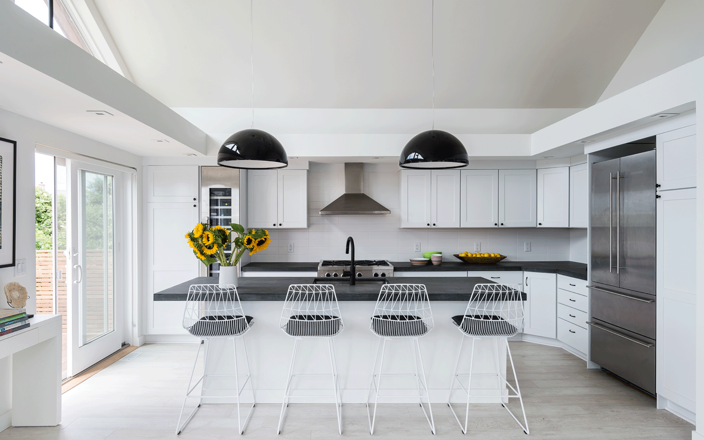 诺沃格拉茨夫妻打造 Hamptons 海边冲浪小屋-1