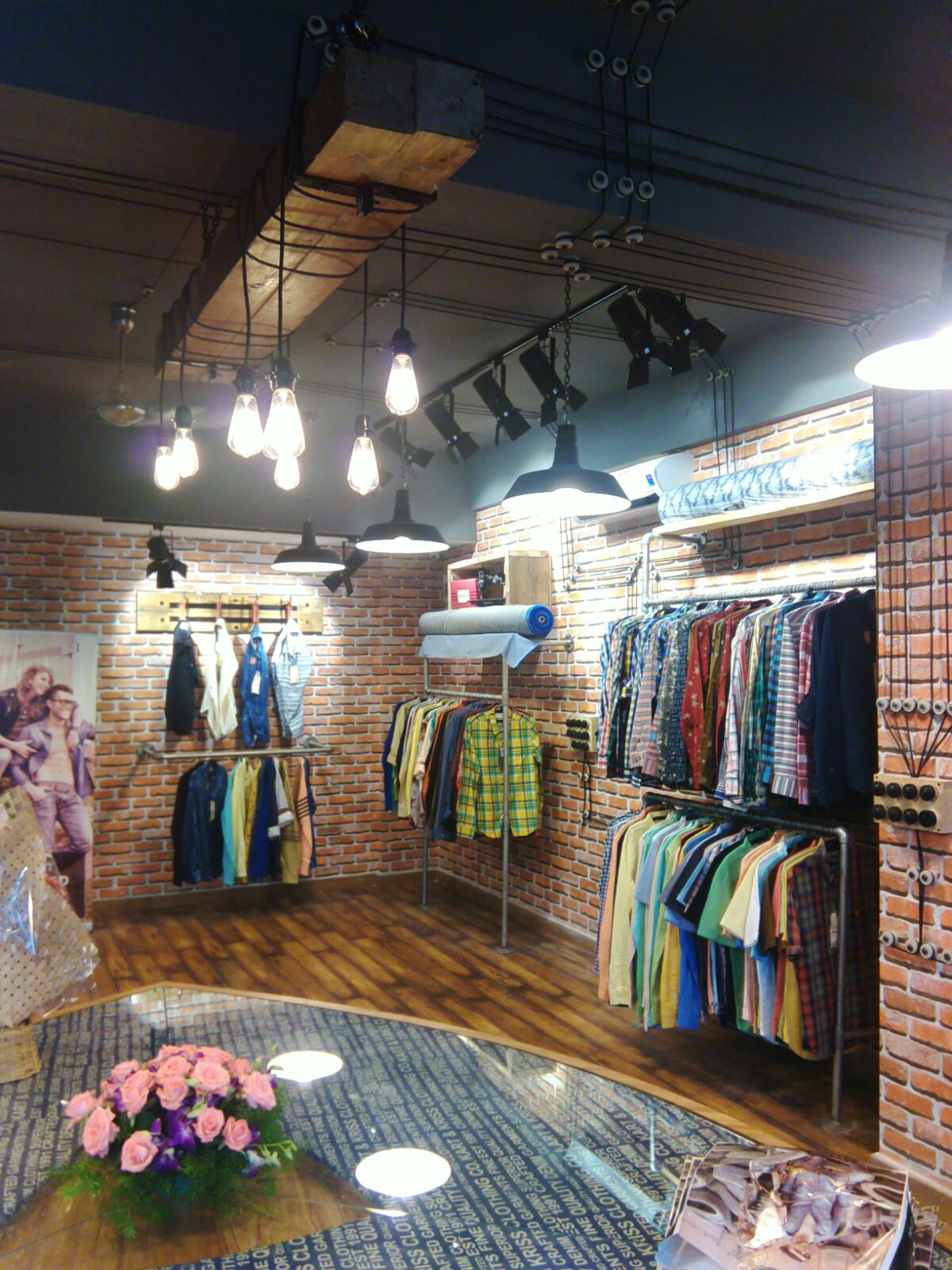 Kart & Kriss 品牌店-42