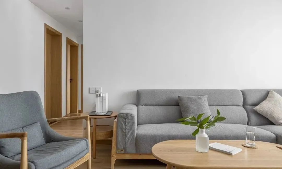 95㎡原木三居室,自然休闲风的设计解读-12