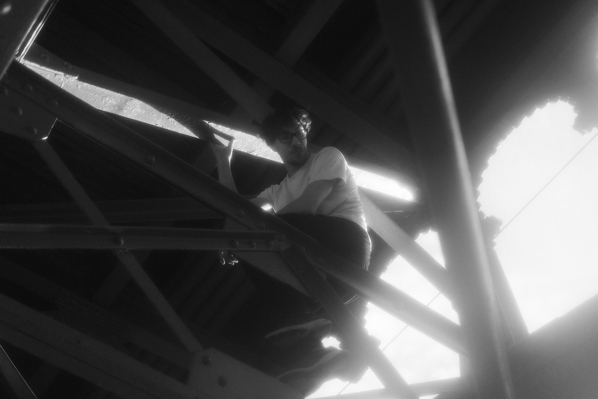 这发生在桥下-3