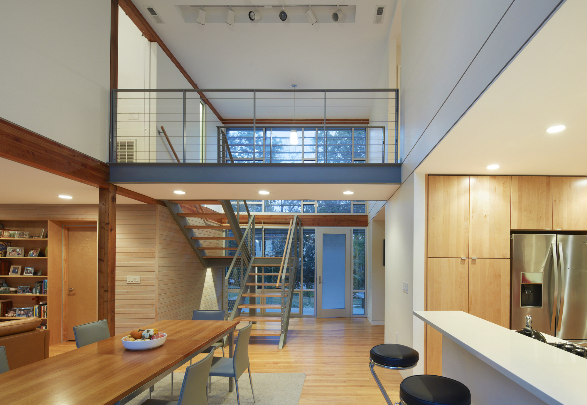 森林中的透明之家-11